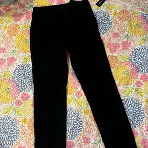NWT lord and taylor size 2 black pull on pants